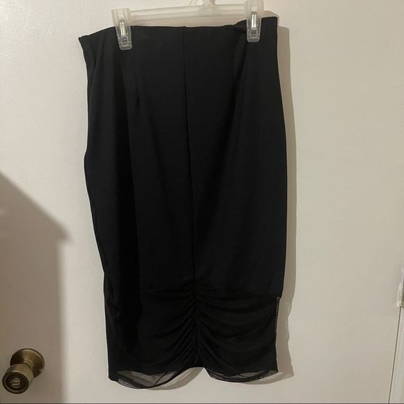 Bebe Black Mesh Detail Midi Skirt size M - Picture 2 of 3
